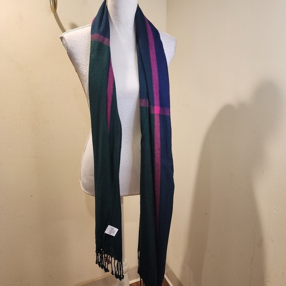 Liz Clairbone Plaid Multicolor Fringe Light Weight Scarf - Picture 4 of 7